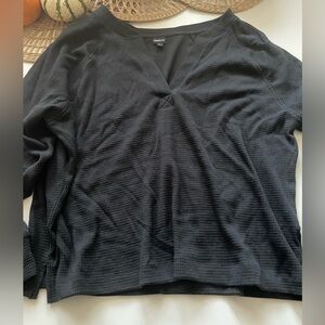 Gap deep v thermal sweater